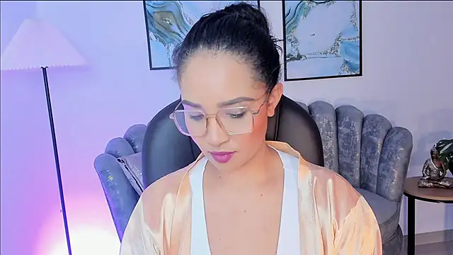 Sharon breezee online show from October 26, 10:32 pm