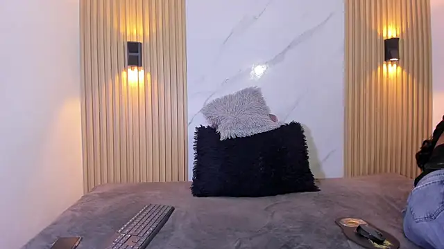 imtammy lynn  online show from February 11, 11:54 am