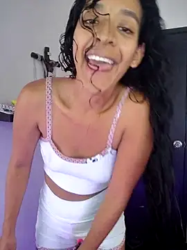 Amber-Sweett online show from November 18, 6:22 pm