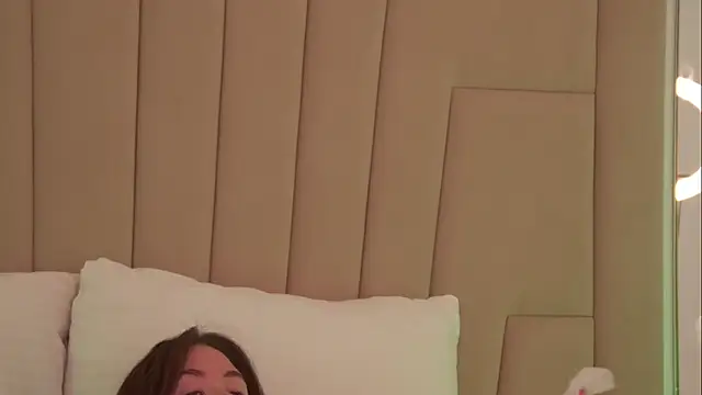 MeganStrain online show from February 26, 3:28 am