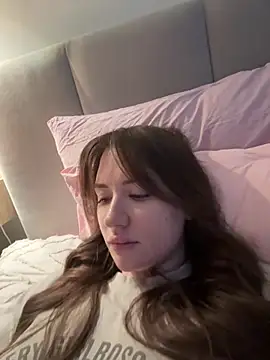 MeganStrain online show from February 7, 8:17 pm