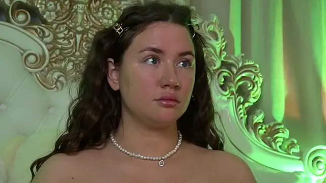 MeganStrain online show from January 13, 3:21 am