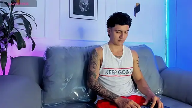 Leo santoro online show from March 11, 5:07 pm