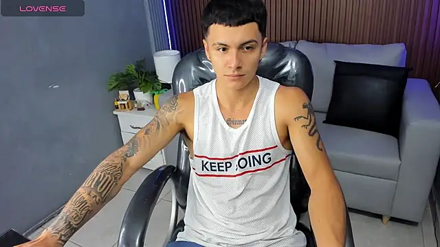 Leo santoro online show from January 10, 3:07 pm