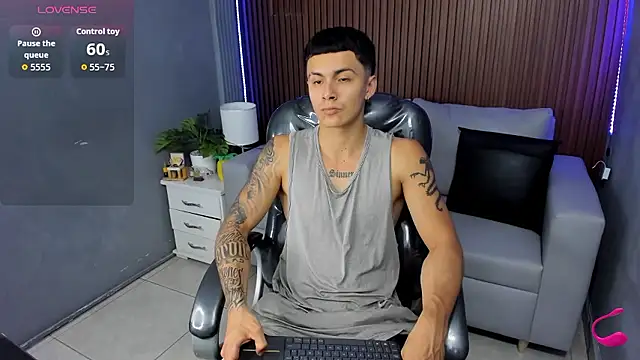 Leo santoro online show from January 9, 2:46 pm