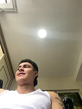 Leo santoro online show from February 24, 1:12 pm