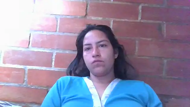 miayemilia online show from May 15, 2:48 pm