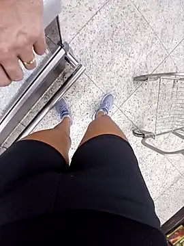 cicinha3657 online show from March 23, 4:40 pm