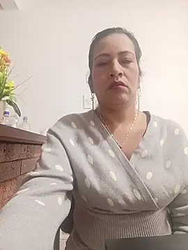 PAULA20- online show from October 4, 12:28 pm
