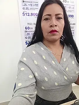 PAULA20- online show from November 26, 12:38 pm