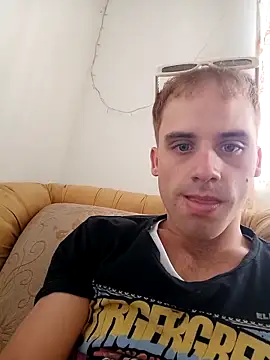 alex-golden online show from March 28, 7:26 pm