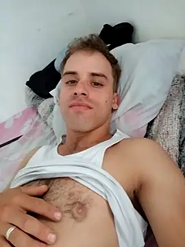 alex-golden online show from March 29, 6:53 pm