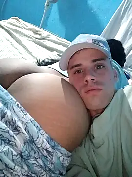 alex-golden online show from April 9, 1:06 pm