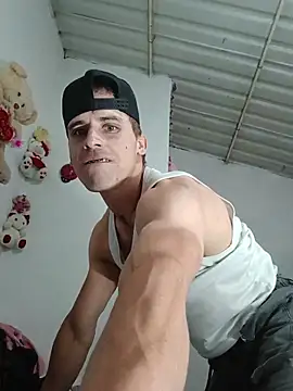 alex-golden online show from November 26, 7:25 pm