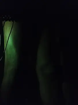 femboyslqueen online show from December 21, 7:15 pm