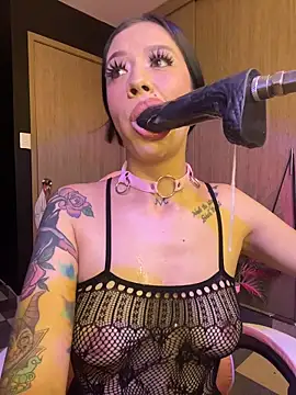 ValentinaBianchi online show from November 14, 8:56 pm