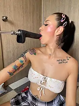 ValentinaBianchi online show from February 25, 7:47 pm