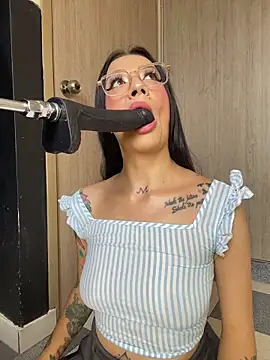 ValentinaBianchi online show from February 2, 7:13 pm