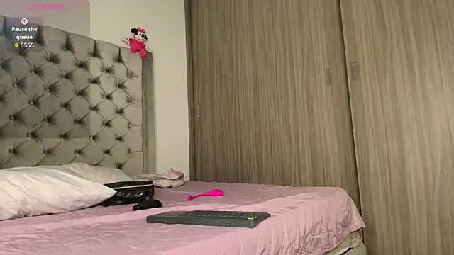 dreamsussi online show from October 2, 12:58 am