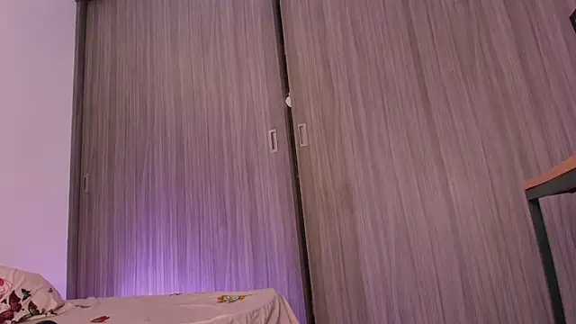 dreamsussi online show from February 22, 10:22 pm