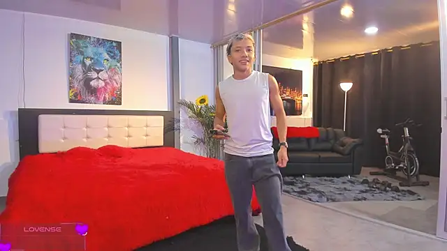 Bisexlifehot   online show from February 25, 11:15 pm