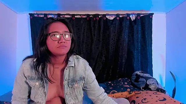 CrazyCakes  online show from June 5, 4:28 am
