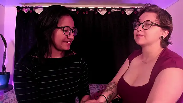 CrazyCakes  online show from February 23, 3:19 am