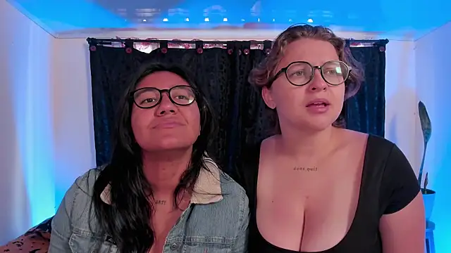 CrazyCakes  online show from April 10, 4:03 pm