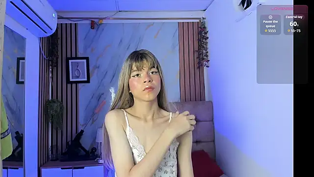 Vanessa Jenner online show from May 27, 9:27 am