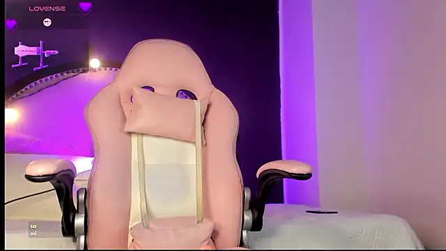  Kendall 19 online show from February 27, 8:08 pm