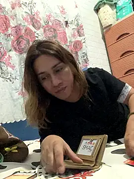 Snapshot of pretty_TRANSjona chatting on January 16, 6:23 pm pretty TRANSjona online show from January 16, 6:23 pm