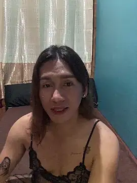 Snapshot of pretty_TRANSjona chatting on October 24, 5:28 am pretty TRANSjona online show from October 24, 5:28 am
