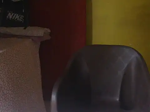 ursdreamperson online show from June 16, 1:33 pm