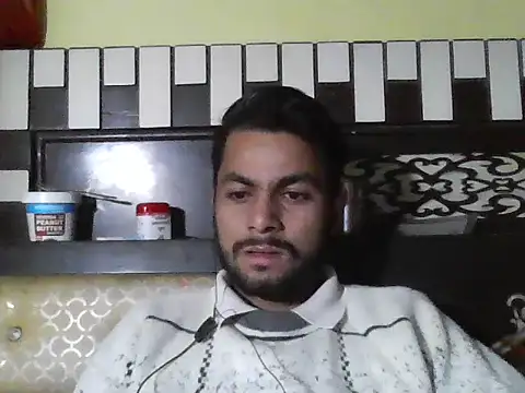 ursdreamperson online show from December 22, 4:01 am