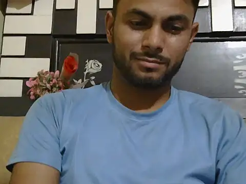 ursdreamperson online show from April 19, 6:25 am