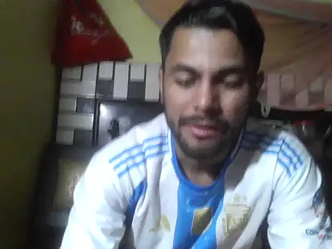 ursdreamperson online show from January 9, 1:18 pm