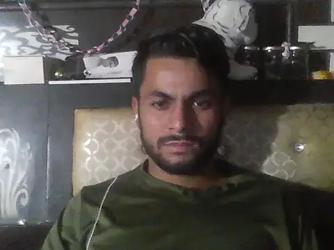 ursdreamperson online show from November 10, 1:16 pm