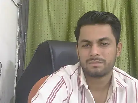ursdreamperson online show from July 10, 1:55 pm