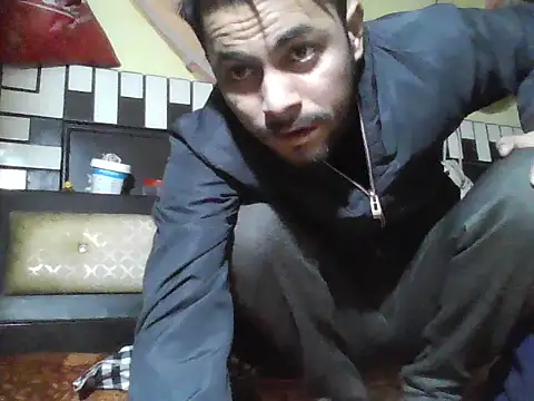 ursdreamperson online show from January 12, 4:19 am