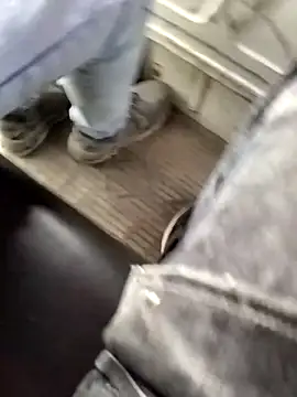 ursdreamperson online show from February 6, 1:34 am