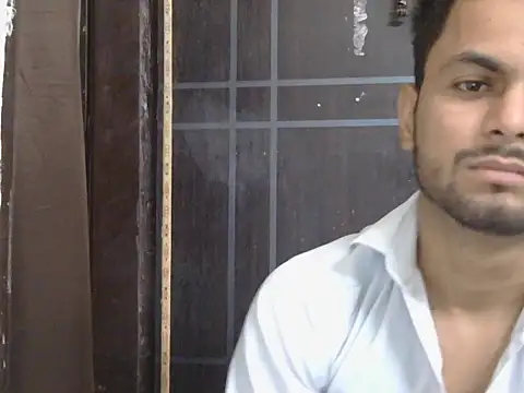 ursdreamperson online show from May 6, 1:53 am