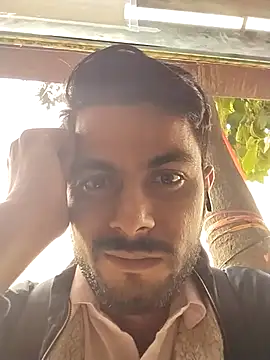 ursdreamperson online show from November 9, 7:23 am