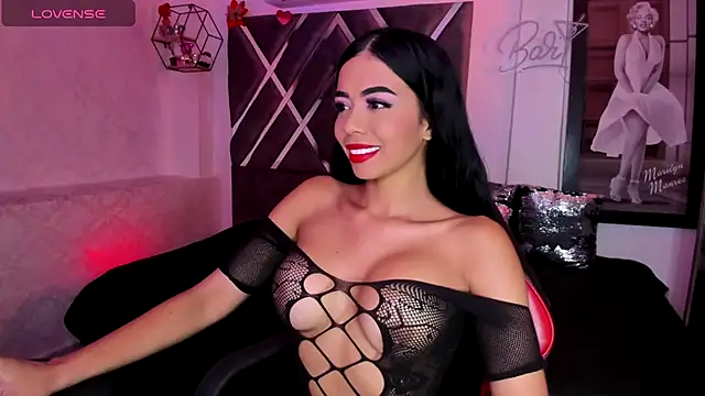 pocahontasweetss03 online show from December 4, 4:11 am