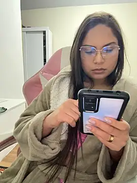 Snapshot of AngelBrazil_Ofc chatting on October 30, 10:39 pm AngelBrazil Ofc online show from October 30, 10:39 pm