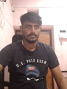 Snapshot of krishjaat43 chatting on November 10, 6:13 pm krishjaat43 online show from November 10, 6:13 pm