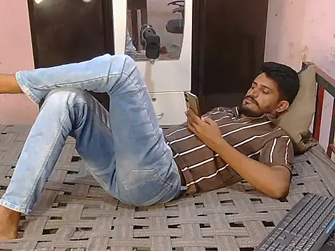 krishjaat43 online show from May 9, 7:23 am