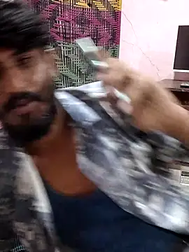 Snapshot of krishjaat43 chatting on October 6, 6:36 am krishjaat43 online show from October 6, 6:36 am