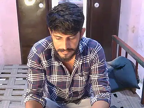 Snapshot of krishjaat43 chatting on June 18, 2:22 pm krishjaat43 online show from June 18, 2:22 pm