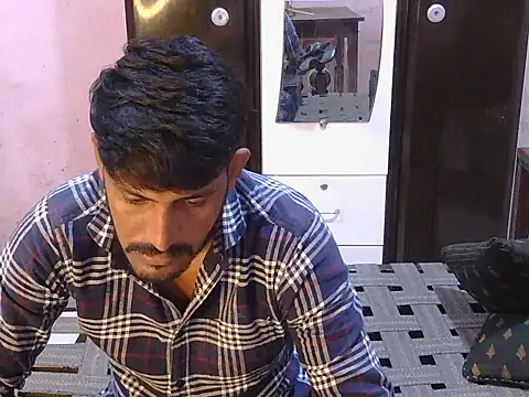 Snapshot of krishjaat43 chatting on July 8, 3:30 am krishjaat43 online show from July 8, 3:30 am