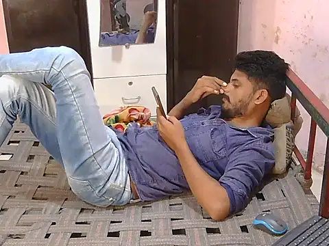 krishjaat43 online show from May 5, 4:48 am